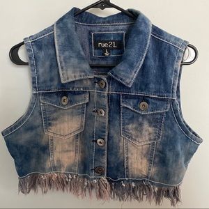 Cropped denim vest